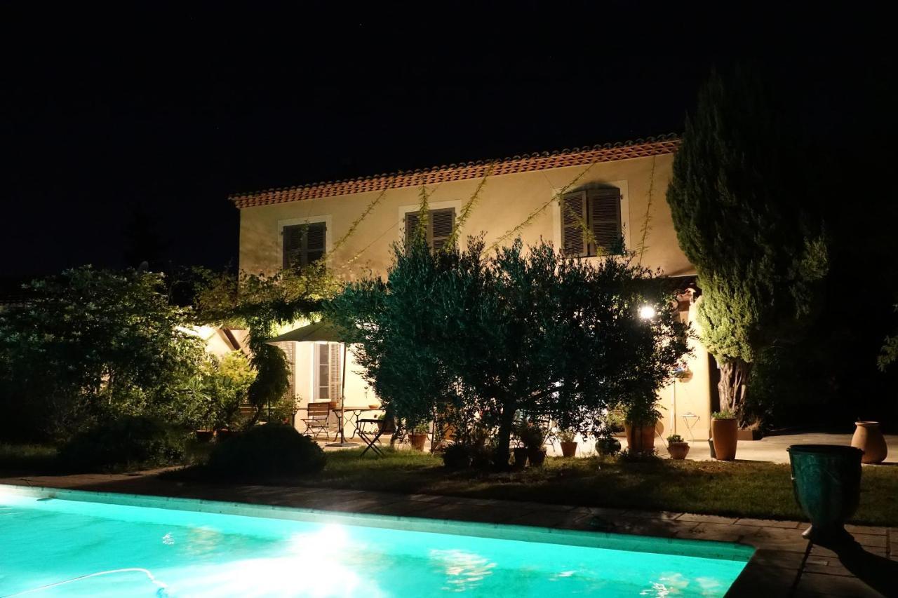 Le Mas Des Oliviers Martigues Buitenkant foto