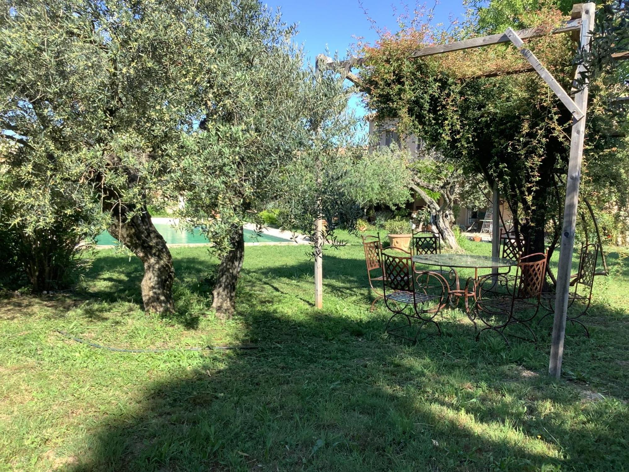 Le Mas Des Oliviers Martigues Buitenkant foto